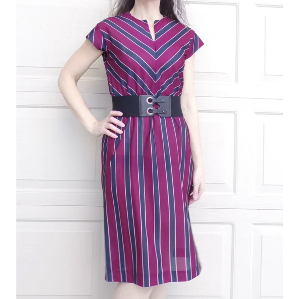 1970's 1980's VINTAGE STRIPED DRESS xs s
